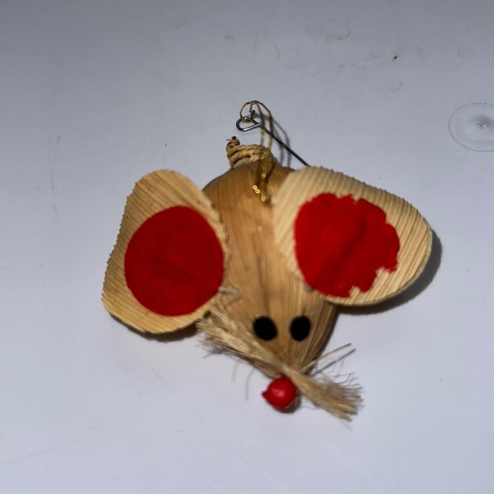 Vintageโstraw mouse withโ red ears Christmas treeโornament